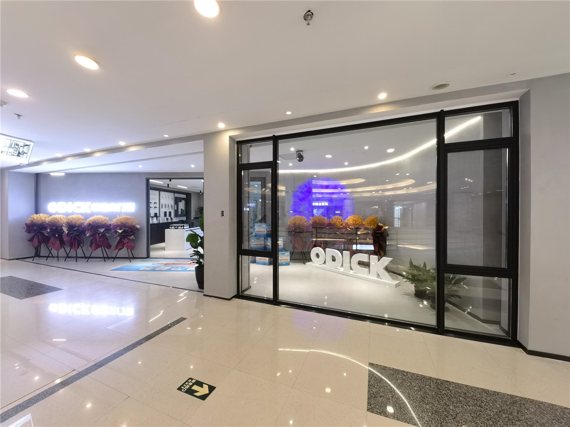 江苏无锡欧迪克门窗专卖店